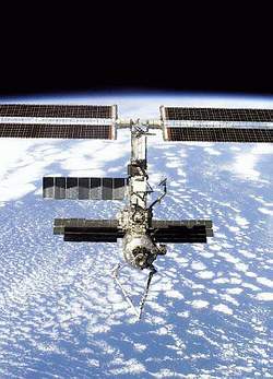 The ISS, Stuck in orbit during Canadarm Installation, with bum computers! Click for bigger PIC!