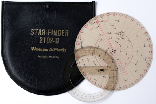 Weens & Plath Star-Finder 2102-D