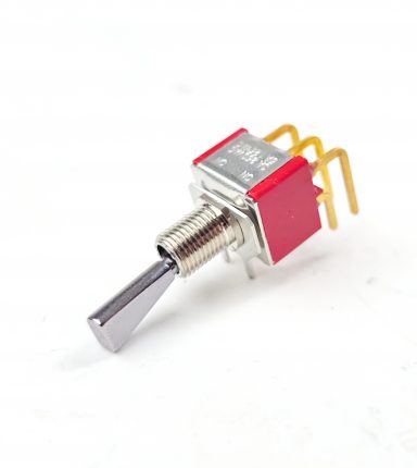 Salecom PC DPDT Right Angle Toggle Switch