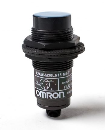 Omron E2AW-M30LN15-M1-B1, 10-20VDC, Proximity Sensor