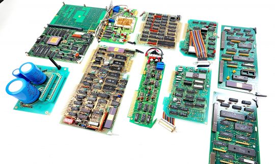 25 Assorted HP Modules/Circuit Boards