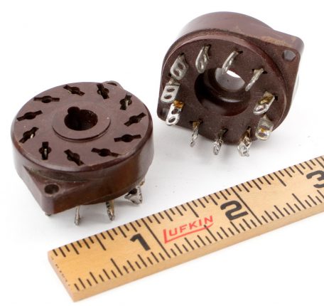 11 Pin Russian Keyed Tube Socket