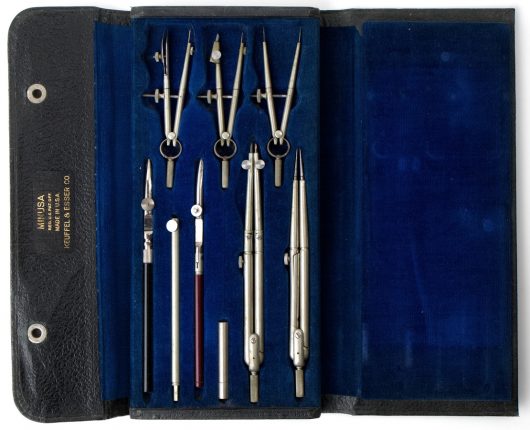 K&E Minusa Drafting Set w/Case